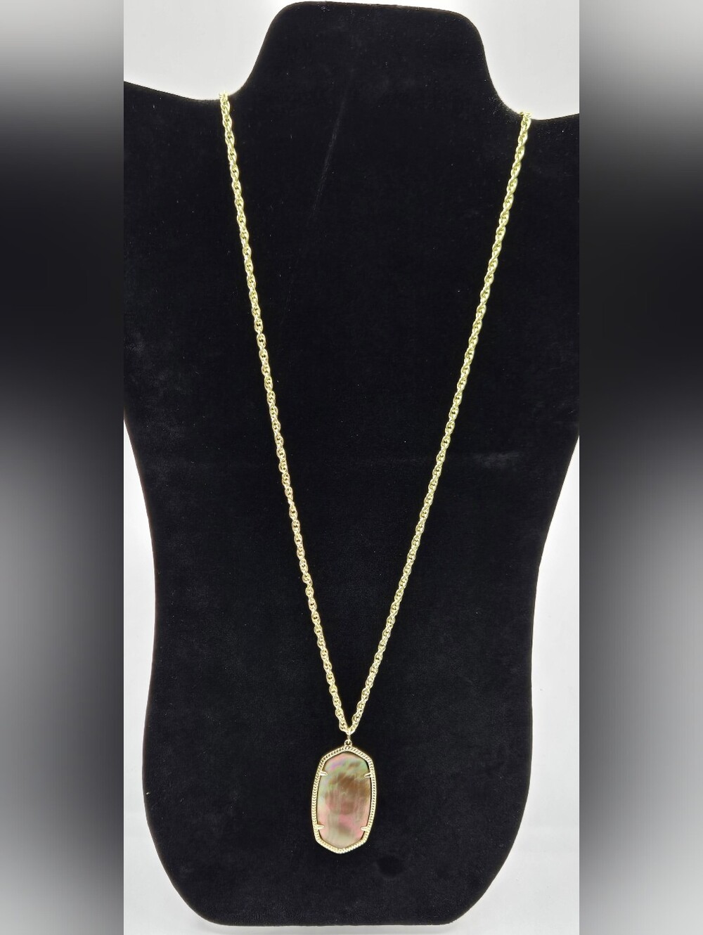 KENDRA SCOTT Rayne Long Pendant Necklace Abalone Mother of Pearl Gold Plated